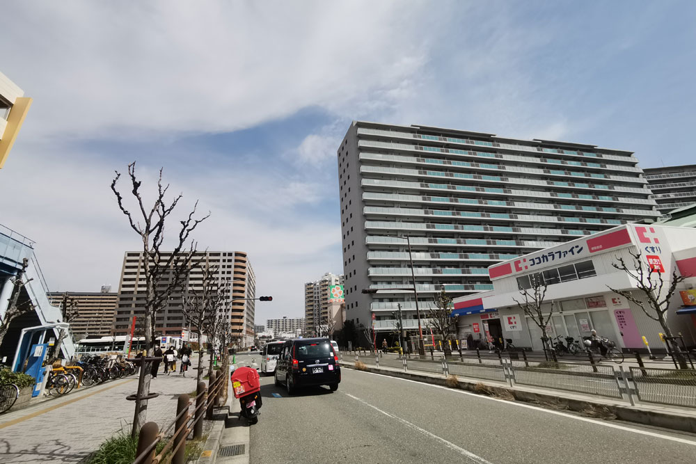 堺駅前のマンション群 市小学校校区の都市型住宅環境
